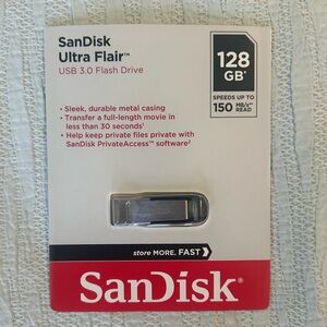 SanDisk Ultra Flair 128GB USB 3.0 Flash Drive - Silver